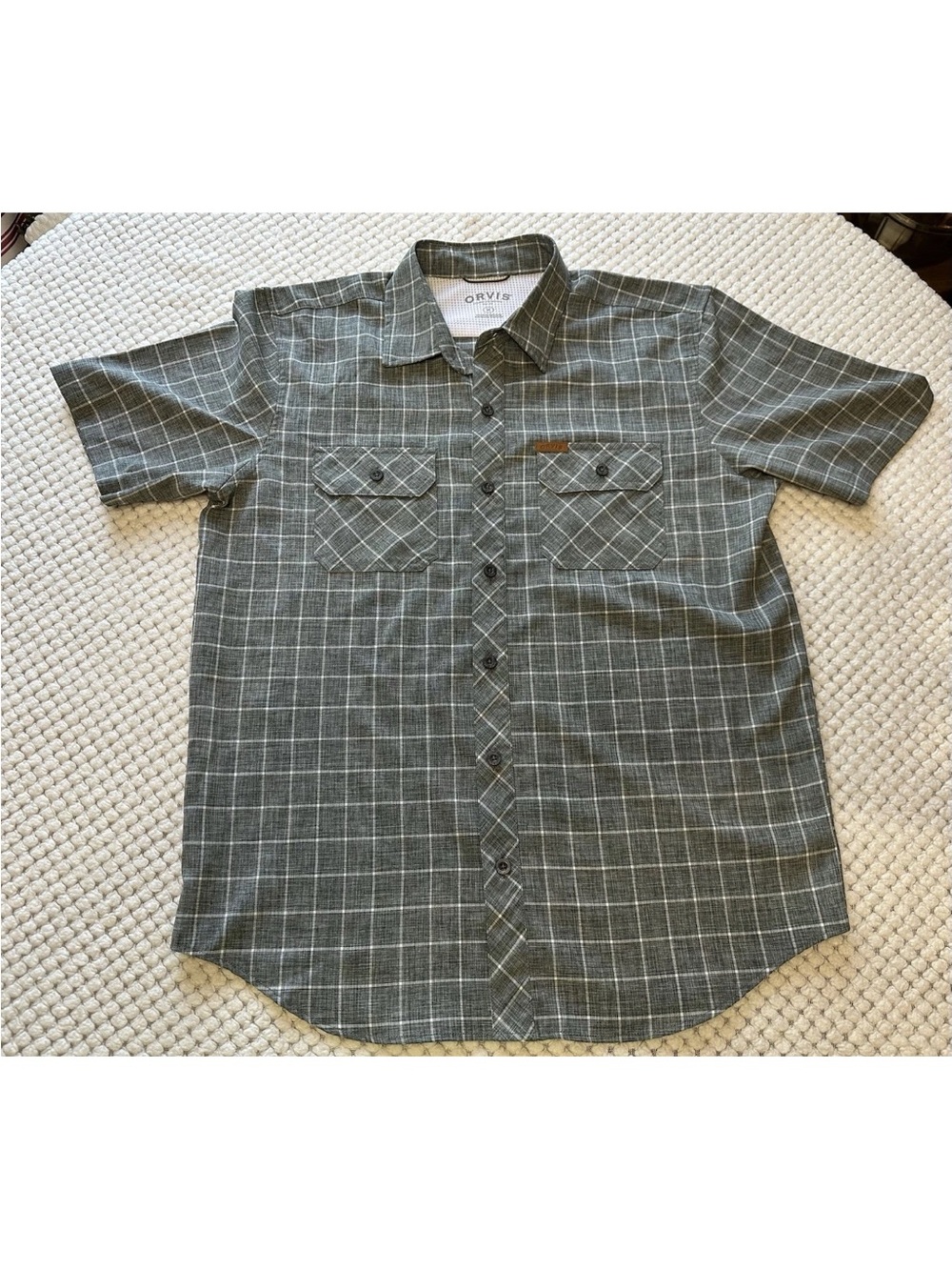 Orvis Men’s Medium Short Sleeve Moisture-Wicking Ventilated Woven Tech Shirt